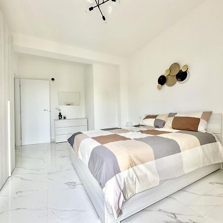 Appartement Casa La Rosa à Lesa Extérieur photo